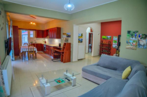 Mpoulakis Apt 98